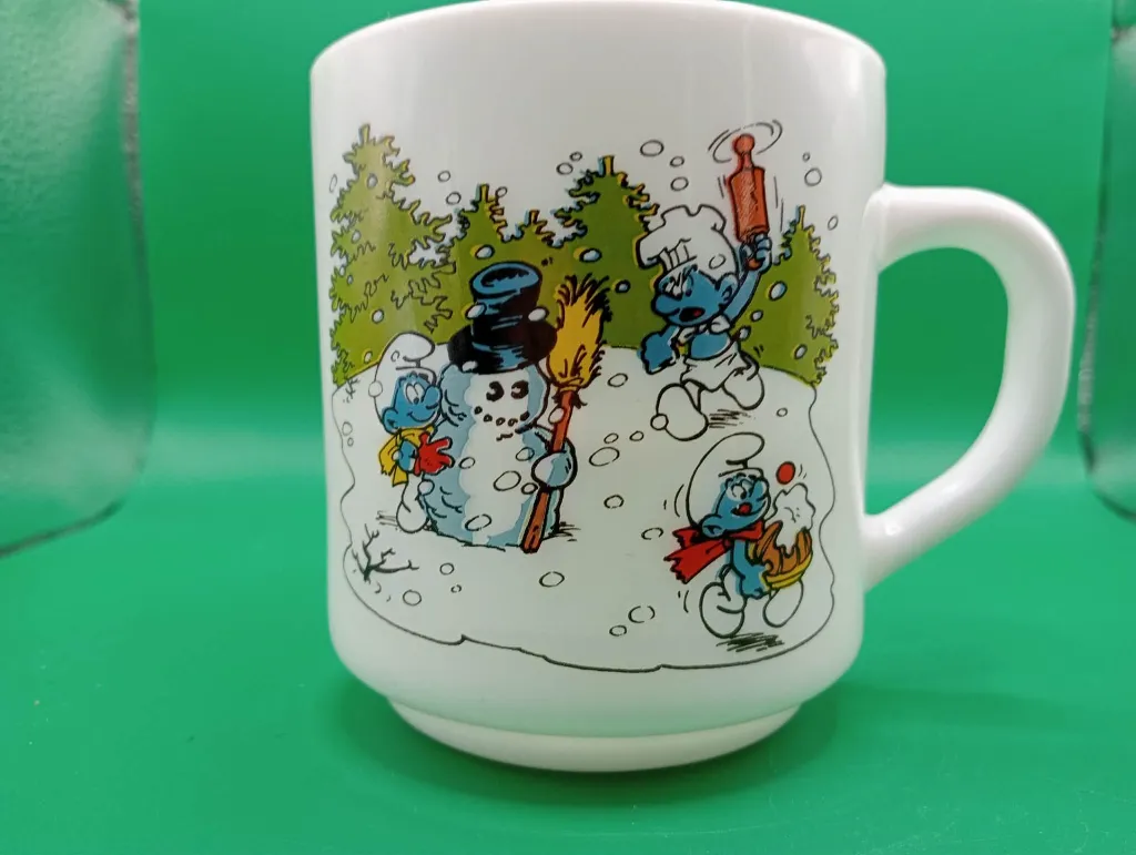 Tasse Schtroumpfs 1986.webp