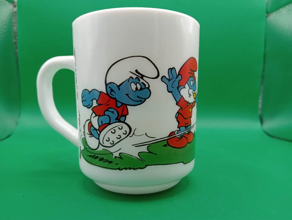 Tasse Schtroumpfs Football.webp