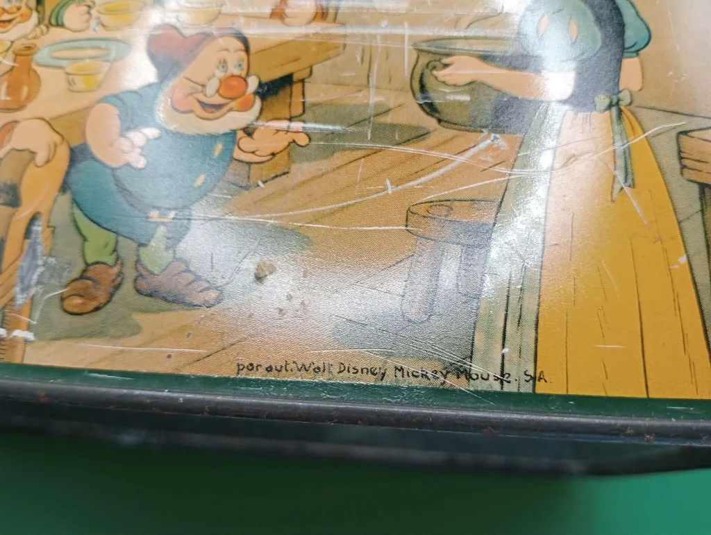 Boîte métallique vintage Blanche‑Neige – J. Schuybroek S.A. – Disney