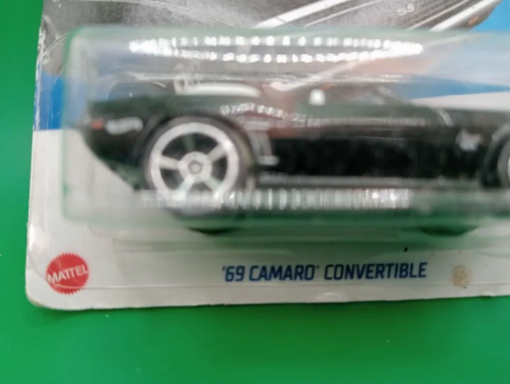 Hot Wheels ‘69 Camaro Convertible.webp