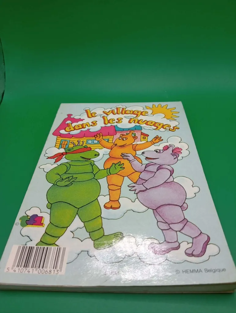 Le village dans les nuages – Livre d’activités vintage – Hemma – Années 80