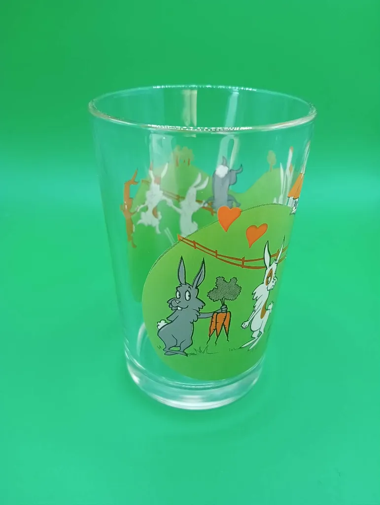 Verre décoré lapins – scène champêtre vintage