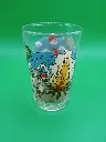 Verre Schtroumpfs 30 ans – © Peyo – IMPS – Schtroumpfs célébrant l’anniversaire autour du grand 30 et couronne de laurier – verre commémoratif