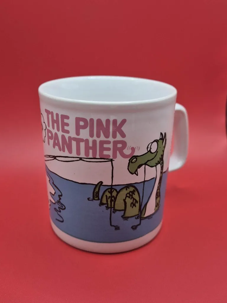 Mug Pink Panther 1982 – pêche – îlot – monstre marin – United Artists – vintage