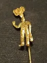 Épingle folklorique belge – Gille de Binche – épingle de cravate/chapeau 6 cm – métal doré – silhouette carnavalesque en relief