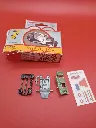 Kit de modélisme Brabham F1 – Mebetoys – Années 1970 – Playkit miniature sous blister d’origine – vintage – boîte rouge et blanche avec lettrage Brabham jaune et illustration de la monoplace blanche n°28