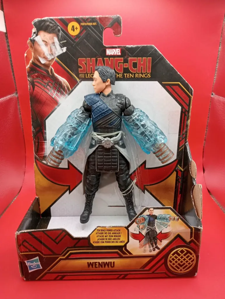 Figurine Wenwu Marvel Shang-Chi Ten Rings Power Attack 15 cm Hasbro, boîte abîmée, effets bleus translucides, armure noire détaillée