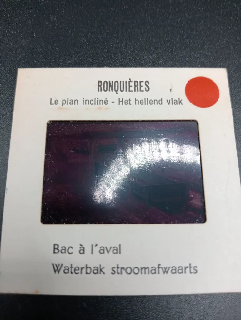 Diapositives Ronquières – Photo H. Ladendorff – série touristique – vues du plan incliné – bilingue français néerlandais – lot de 5 diapositives d’époque