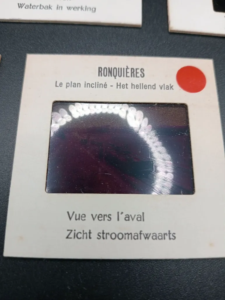 Diapositives Ronquières – Photo H. Ladendorff – série touristique – vues du plan incliné – bilingue français néerlandais – lot de 5 diapositives d’époque