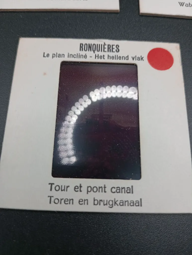 Diapositives Ronquières – Photo H. Ladendorff – série touristique – vues du plan incliné – bilingue français néerlandais – lot de 5 diapositives d’époque