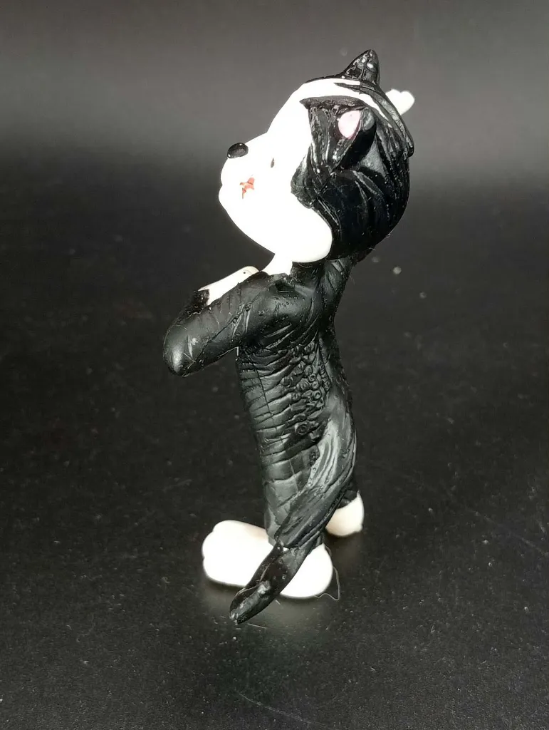 Figurine Hercule – Pif et Hercule – Yolanda 1991 – chat noir et blanc en PVC – personnage de bande dessinée vintage – traces d’usage
