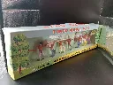 Coffret vintage TIMPO TOYS Made in England avec figurines détachables peintes représentant des personnages du Far West et boîte vitrine d’origine