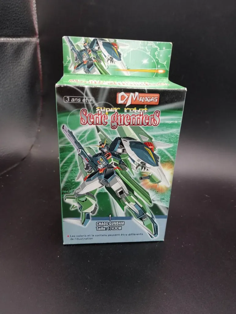 Ancienne maquette non officielle Force Impulse Gundam Série Guerriers distribuée sous la marque DM Mangas, pièces couleur rouge sous sachet, boîte et notice illustrée