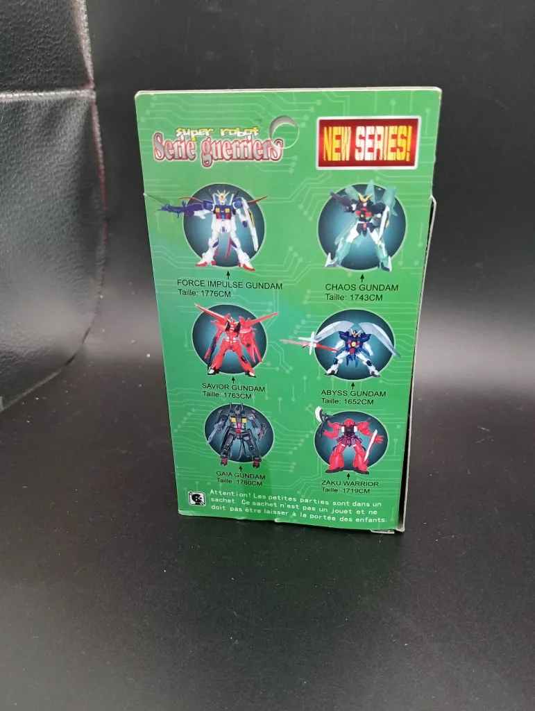 Ancienne maquette non officielle Force Impulse Gundam Série Guerriers distribuée sous la marque DM Mangas, pièces couleur sous sachet, boîte et notice illustrée
