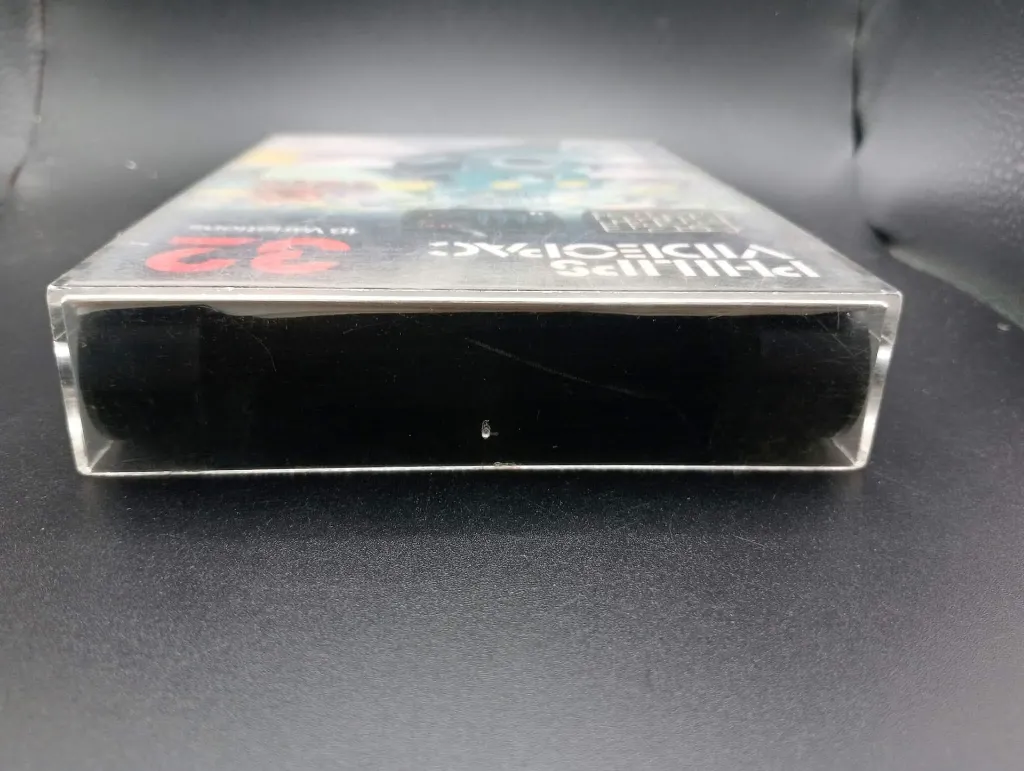 Jogo retro Philips Videopac 32 Labirinto Supermind de 1981 com cartucho preto, caixa ilustrada com robôs e manual original