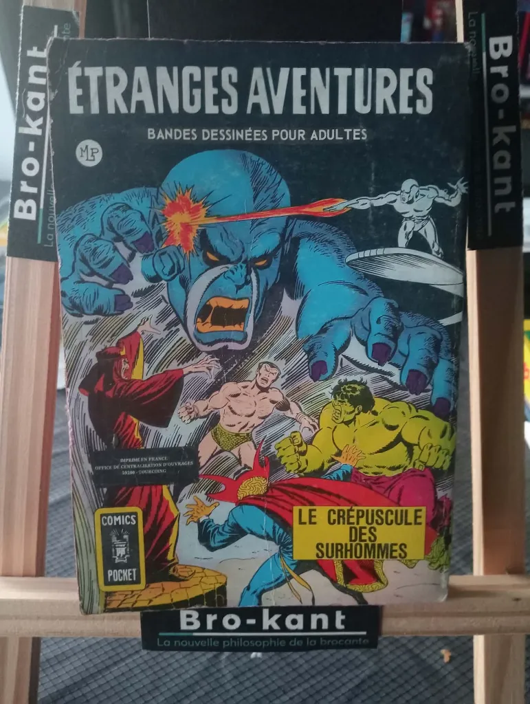 Lot de deux comics français Étranges Aventures numéros 48 et 49 publiés par Arédit en 1975 avec Hulk contre l’androïde et Le Crépuscule des surhommes