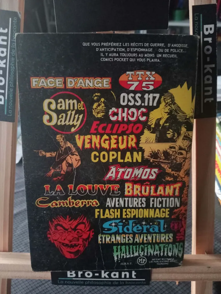 Antiga coletânea francesa Aventures Fiction número 3208 Arédit Comics Pocket de 1974 com capa preta, Challengers em redor de Prof e encadernação fragilizada