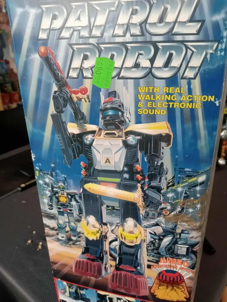 Electronic Patrol Robot 2001 – Vintage