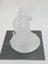 Deux signes en verre mat sur miroir