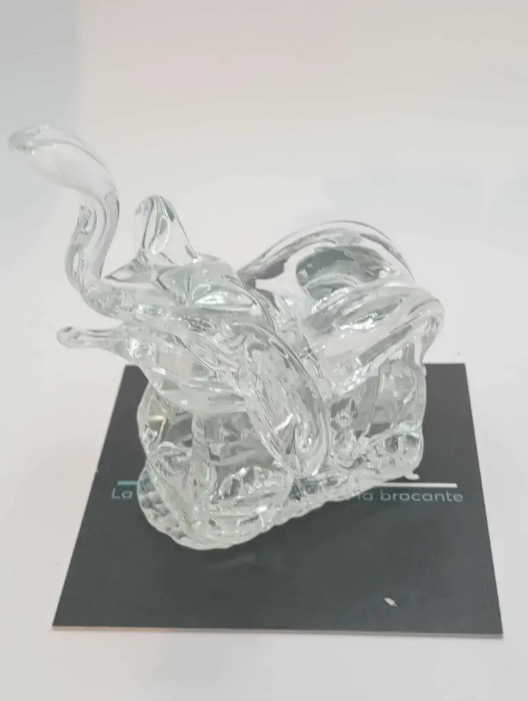 Éléphant en verre
