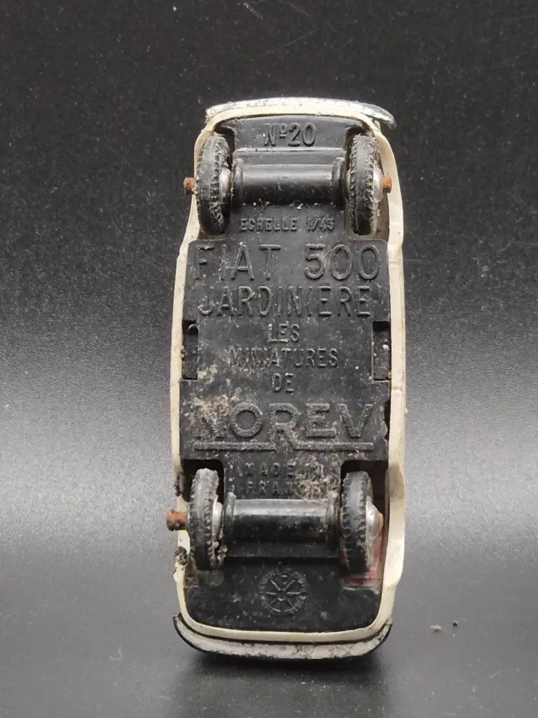 FIAT 500 JARDINIÈRE – Voiture Miniature Norev 1/43