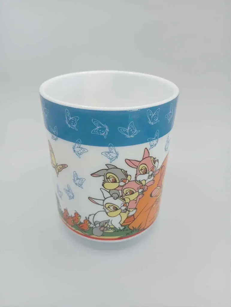Taza vintage Bambi – Arcopal Disney – años 80.