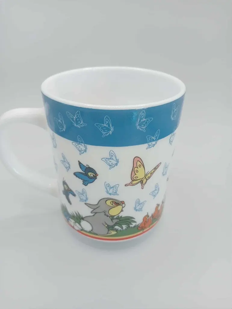 Taza vintage Bambi – Arcopal Disney – años 80.