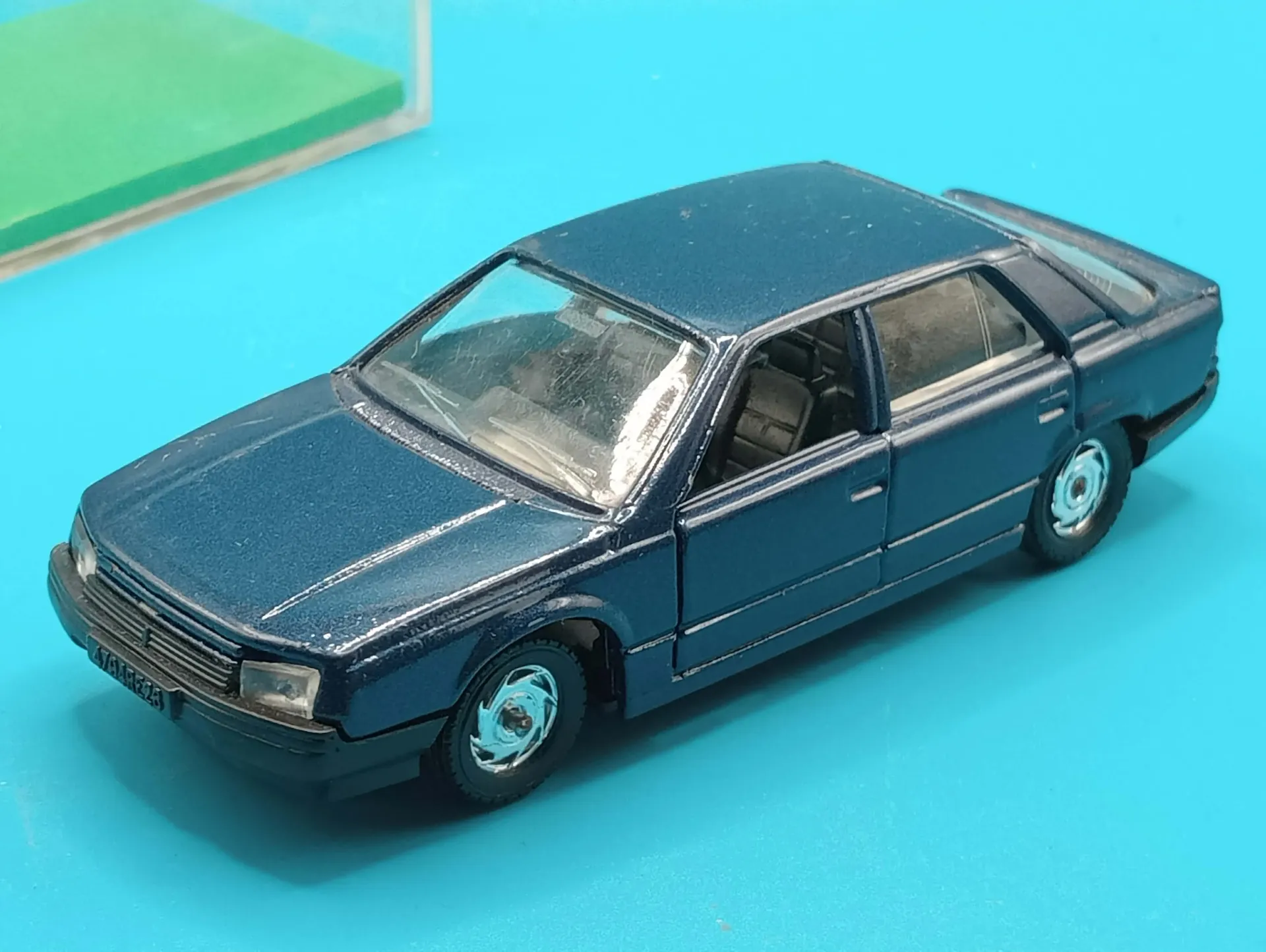 Renault 25 Solido 1:43 – Miniature bleue vintage, made in France