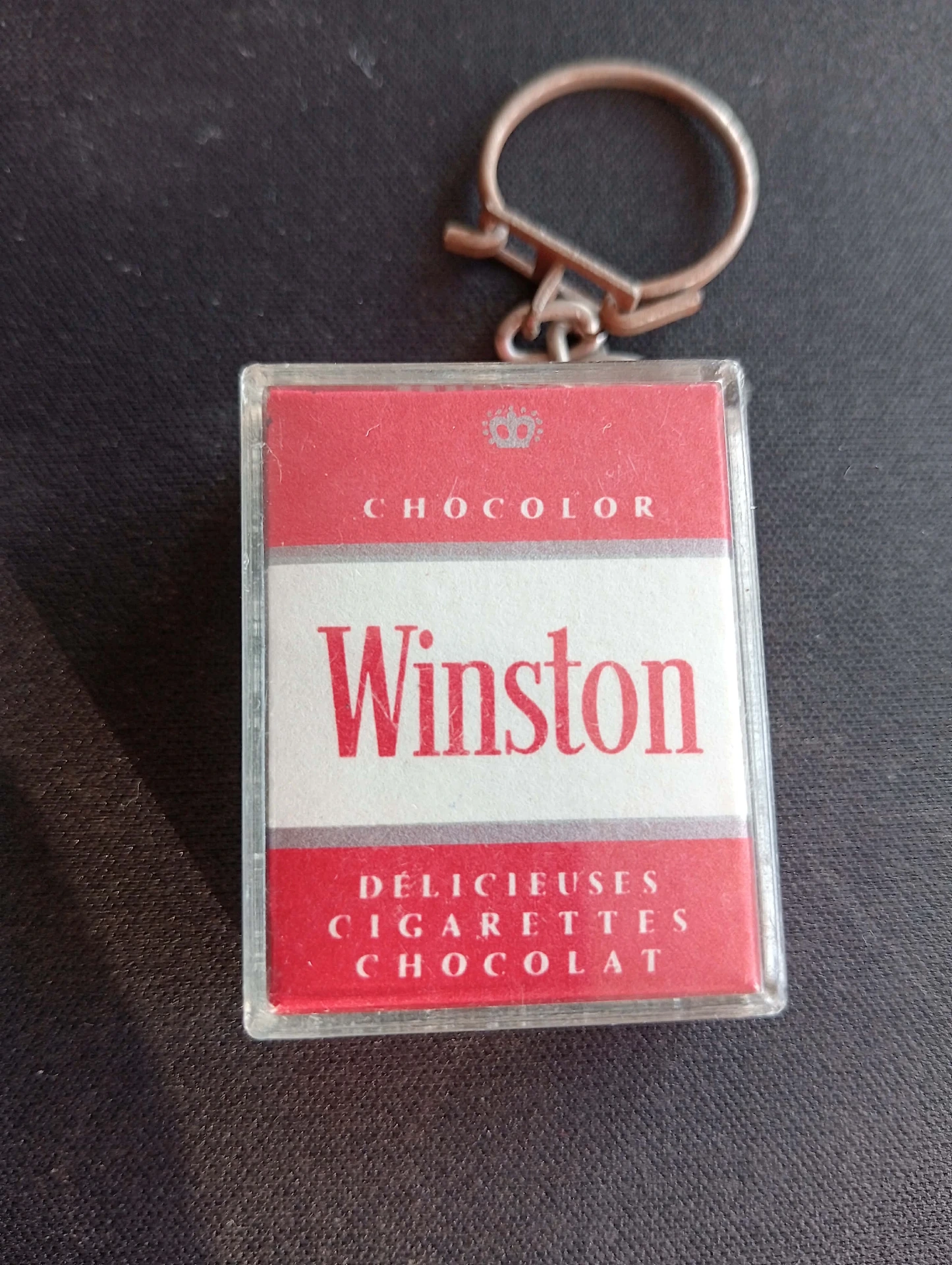 Porte-clé vintage CHOCOLOR Winston – Cigarettes chocolat années 60