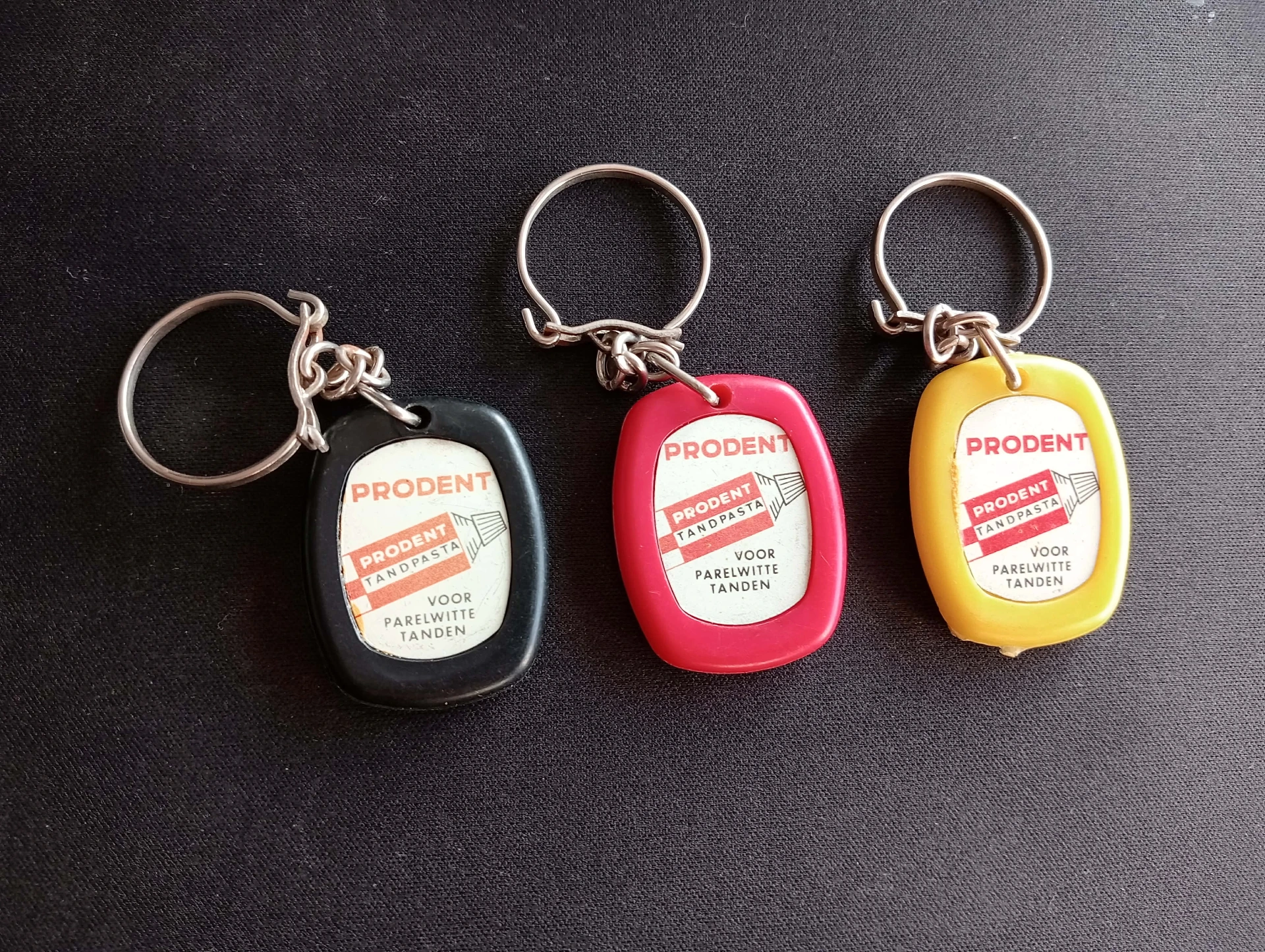 Vintage PRODENT Toothpaste Keychains – Dutch & French Ads 1960s