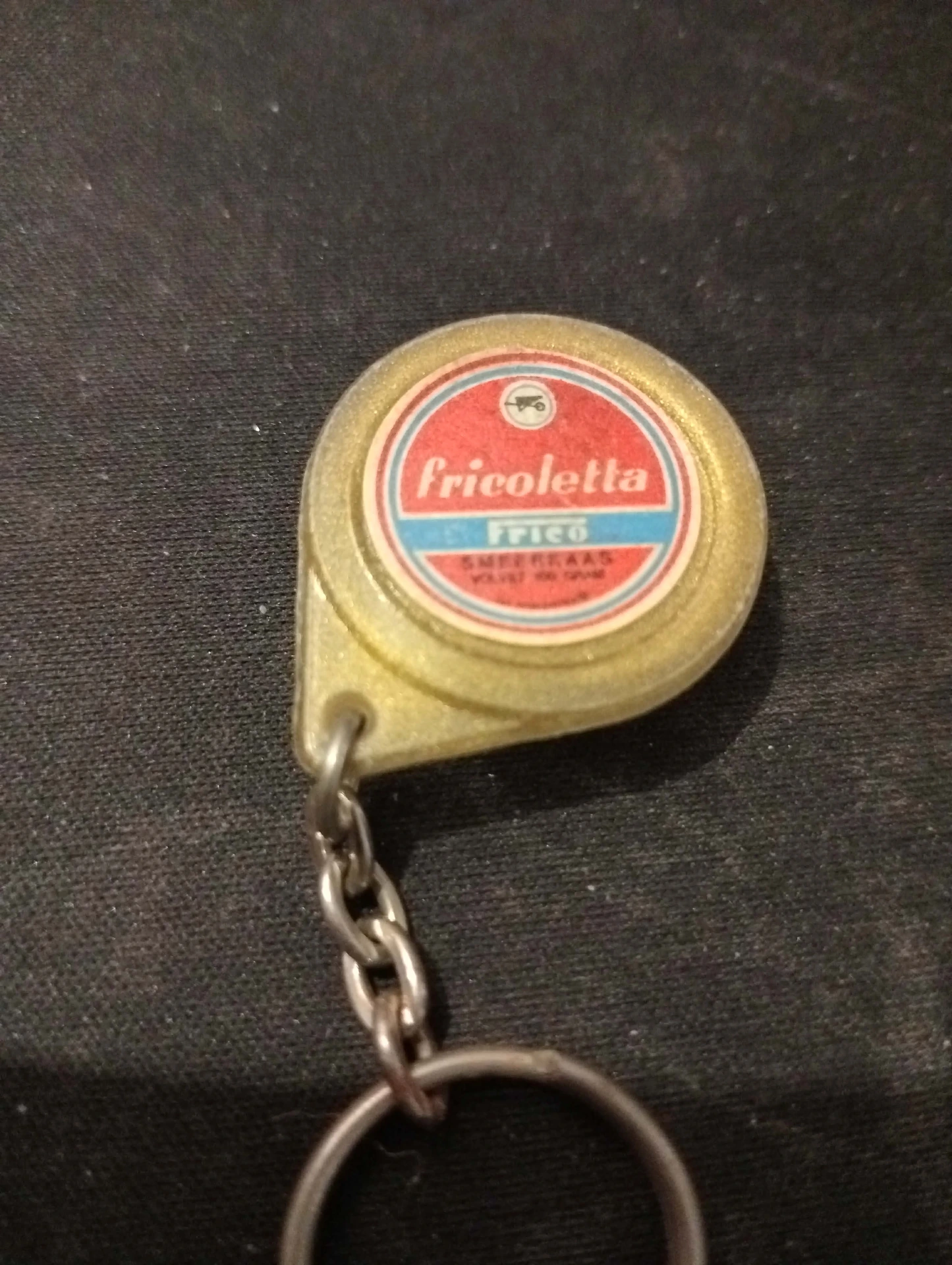 Porta-chaves publicitário Fricoletta – FRICO queijo para barrar – anos 60/70