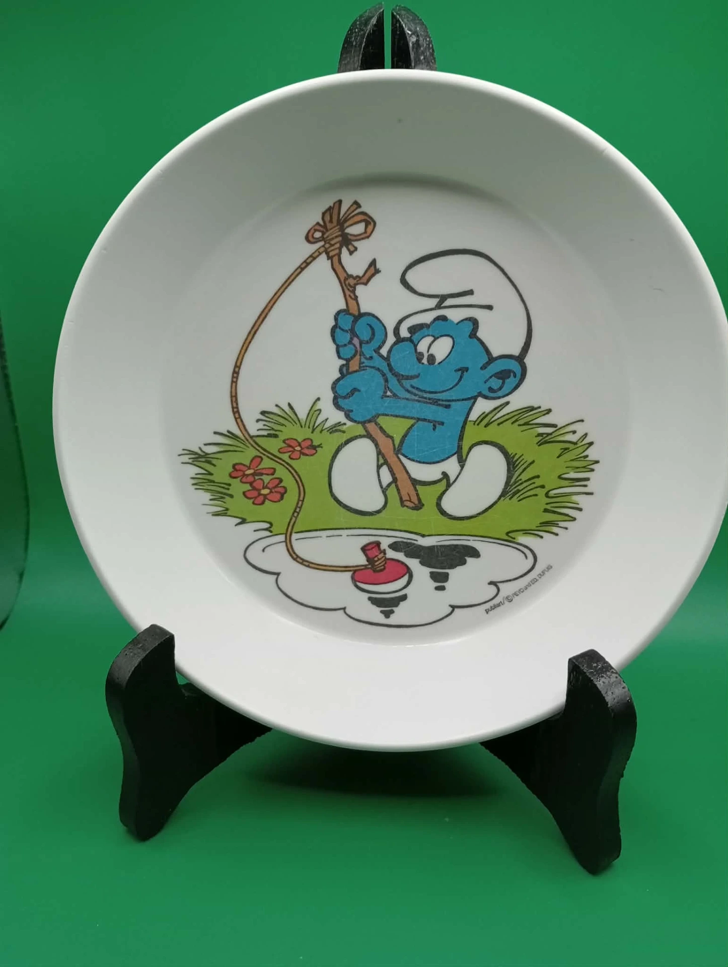 Assiette Schtroumpf pêcheur – © Peyo 1982 – C.P. Cosgrove – très bon état