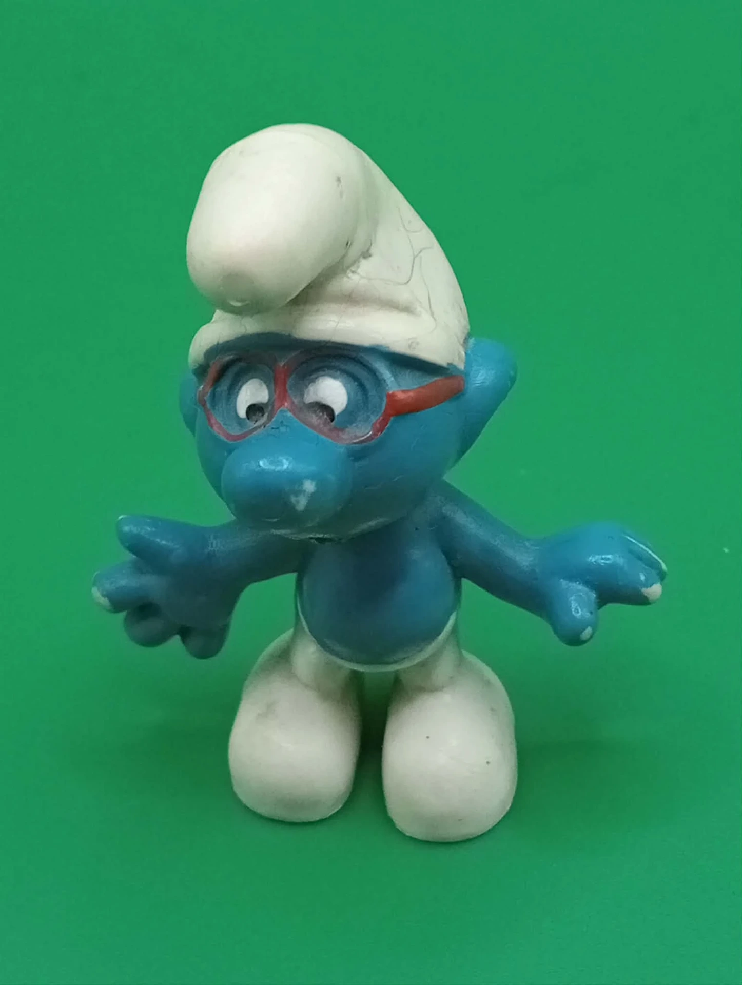 Red-Glasses Brainy Smurf Vintage