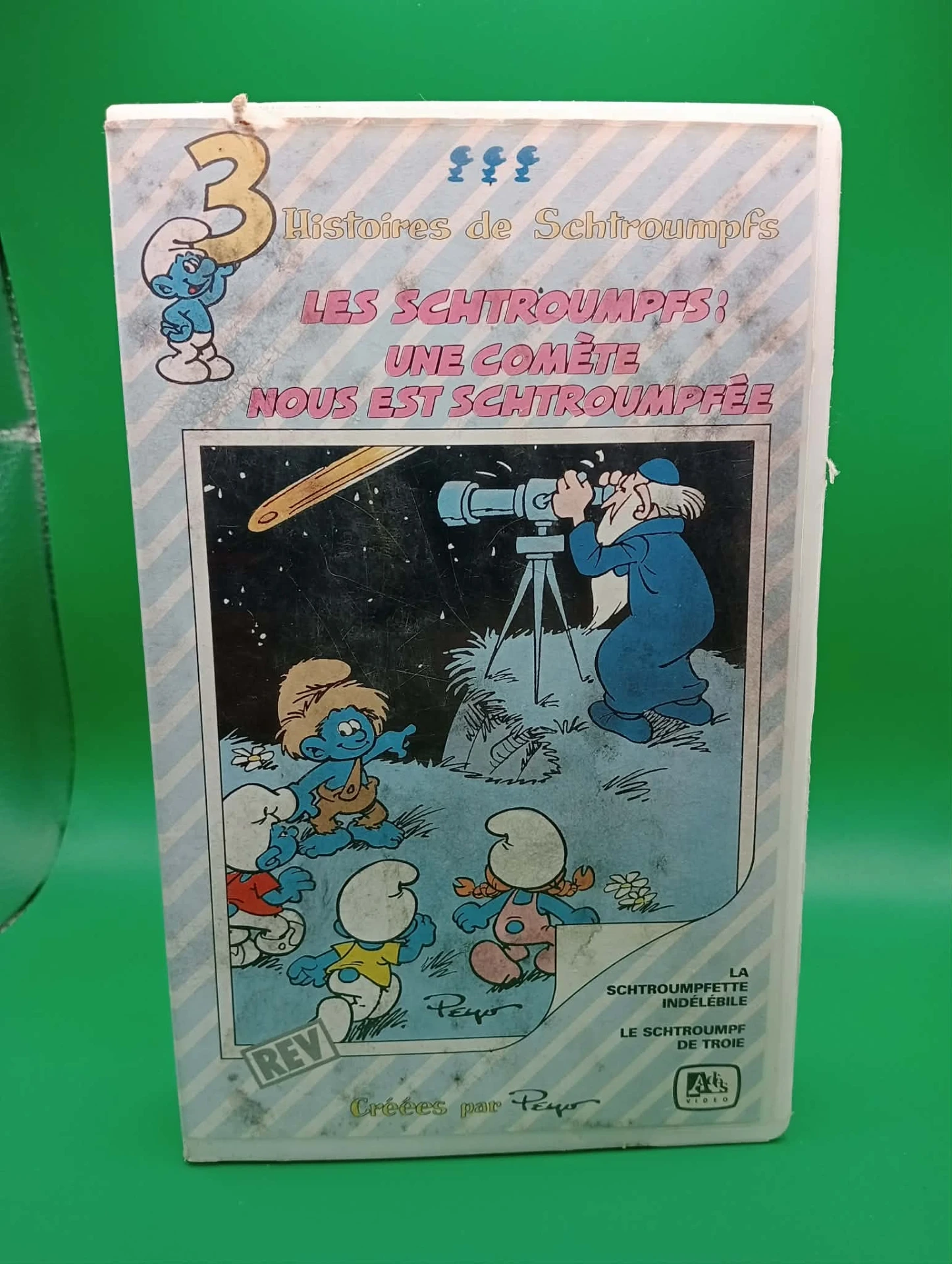 Cassette VHS Les Schtroumpfs – Une comète nous est schtroumpfée (1989)