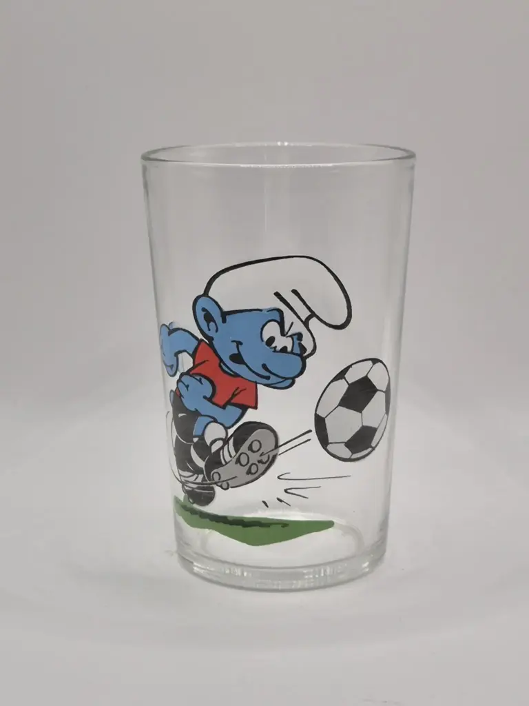 Smurfen glas – voetballende Smurf – officiële SEPP Peyo Publiart illustratie