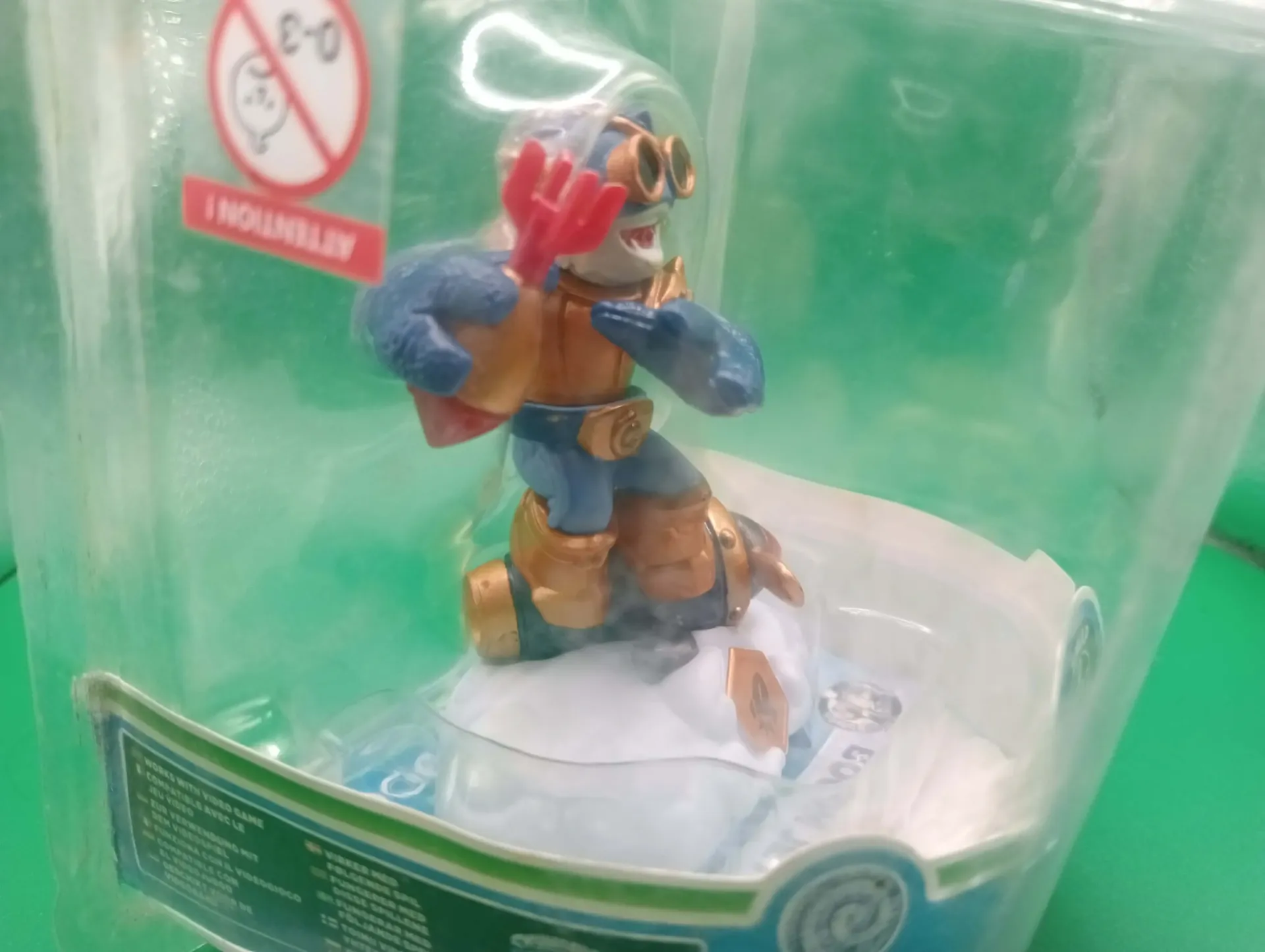 Skylanders Swap Force – Boom Jet & Véhicule – Prêt à l’Action… Coincé dans sa Boîte Cabossée