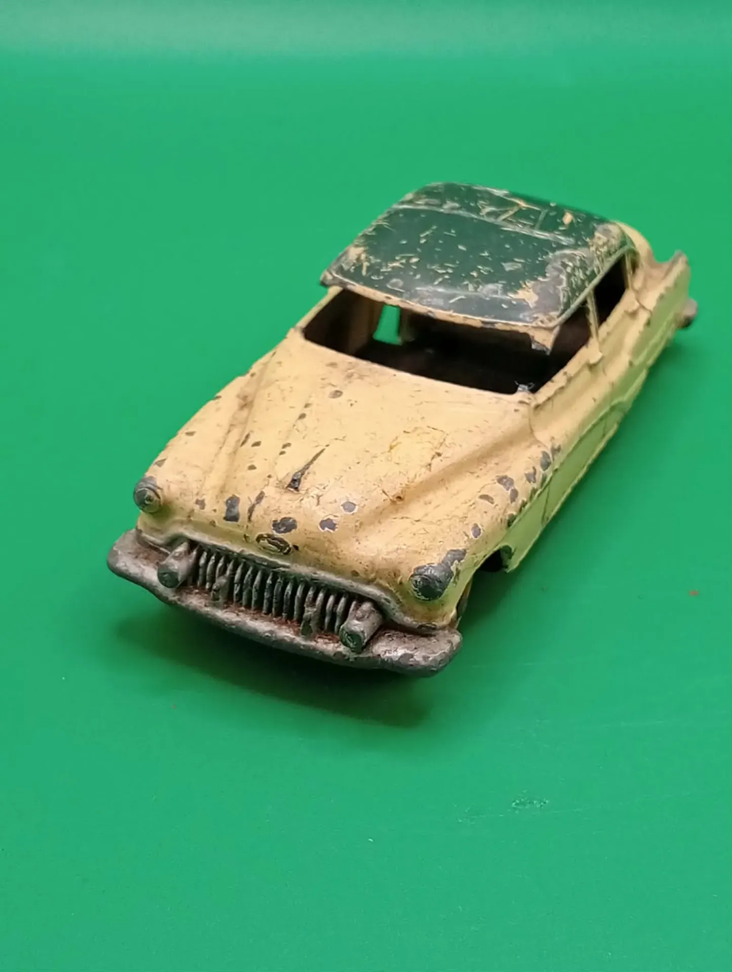 Buick Roadmaster Dinky Toys – Meccano França – 1/43