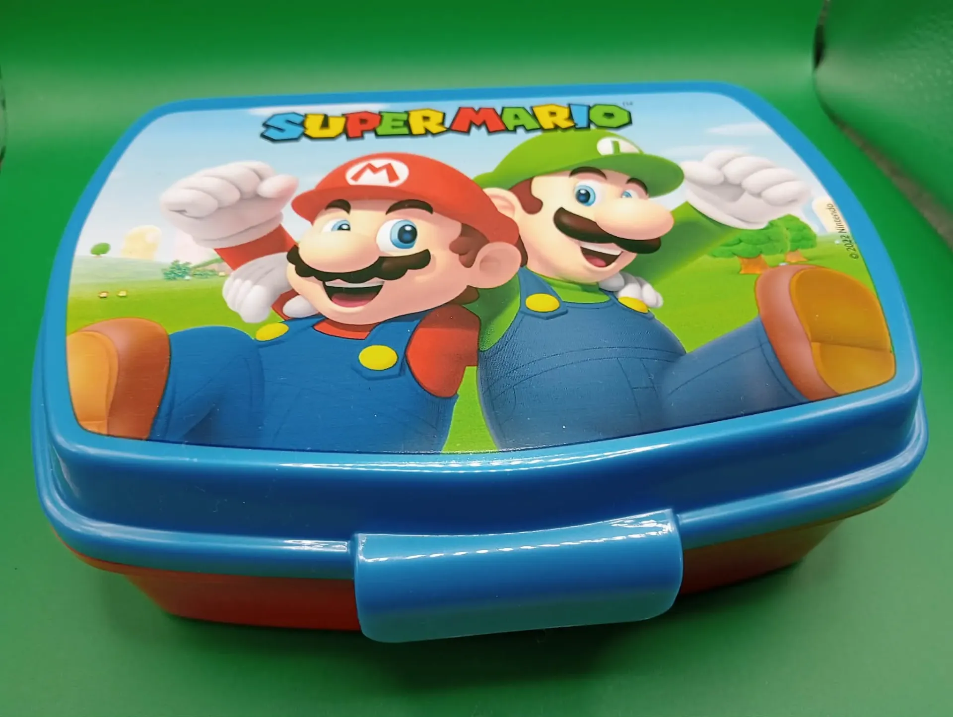 Lunchbox Super Mario Bros – Never used