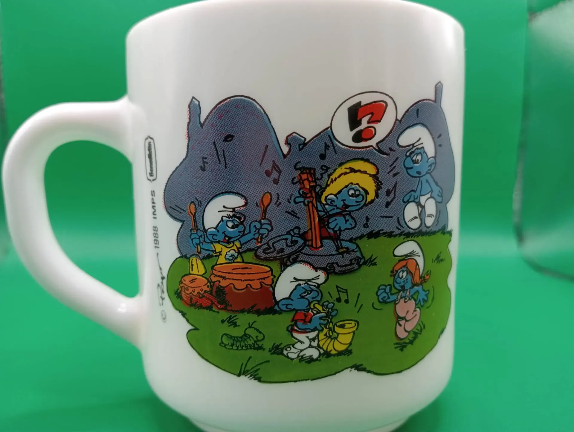 Tasse Schtroumpfs Plage & Forêt – Bénédictin 1985 – Double aventure