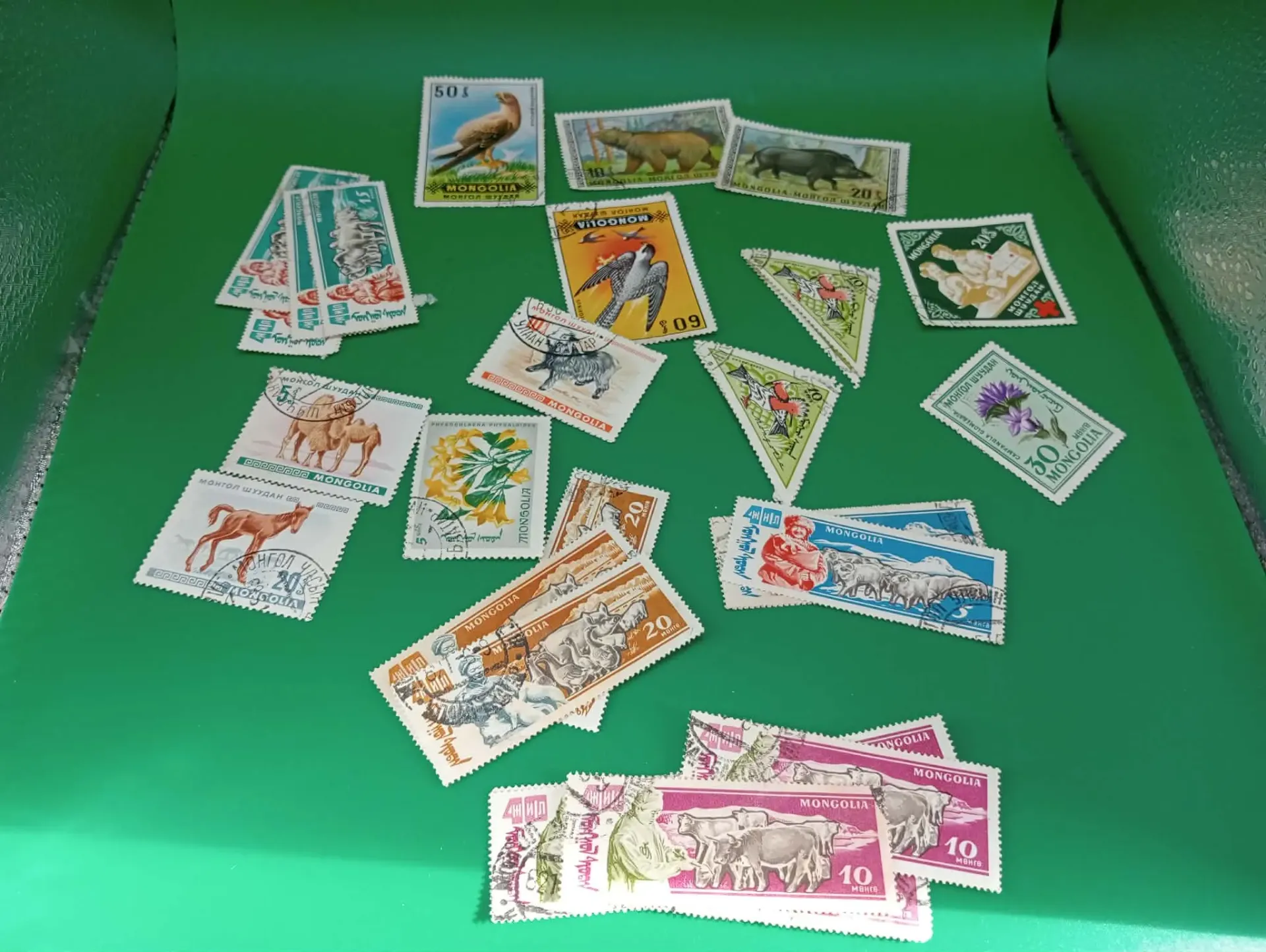 Lot timbres Mongolie – Animaux & scènes – Vintage