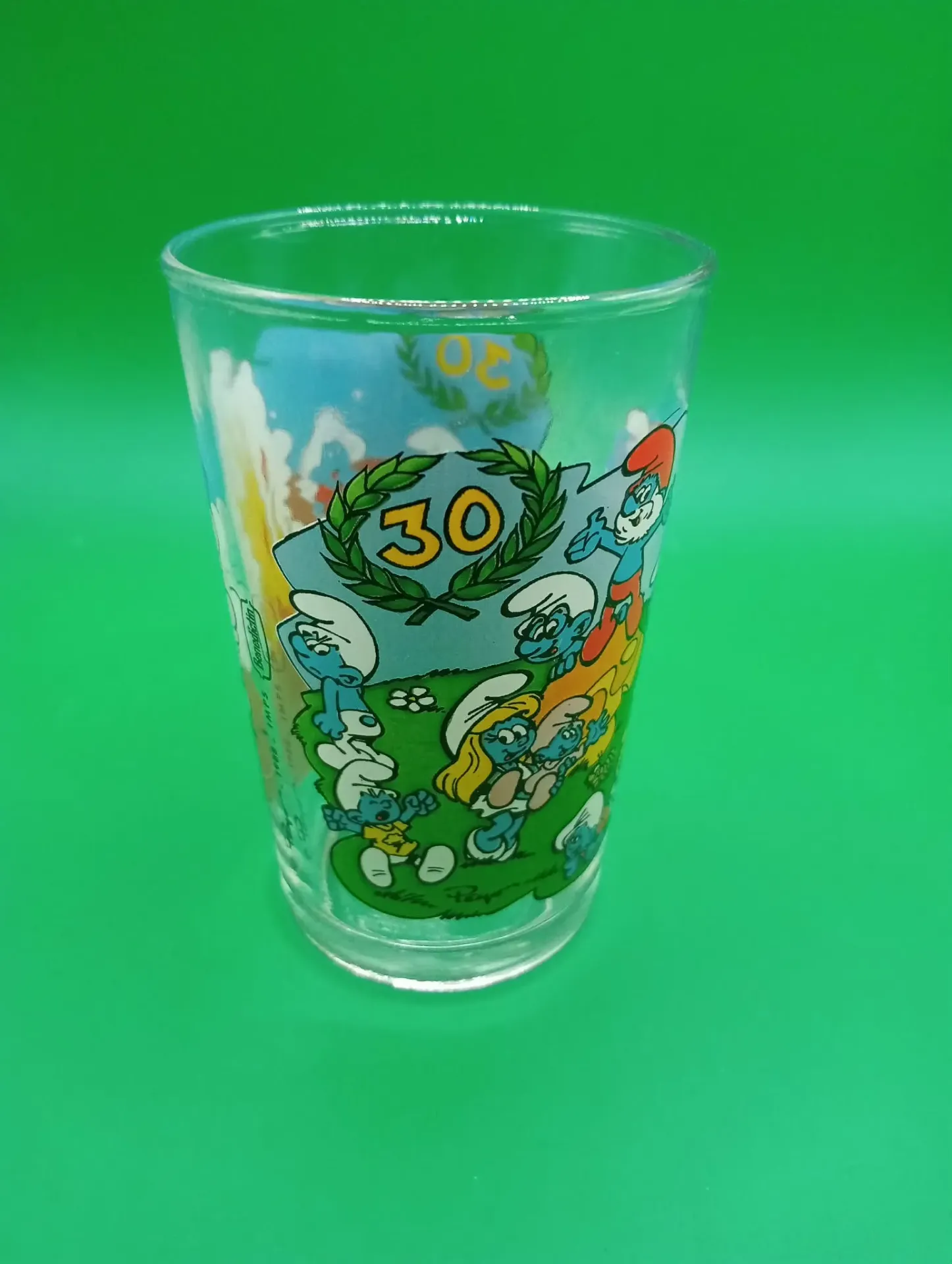 Verre Schtroumpfs 30 ans – Schtroumpfs réunis autour du grand 30