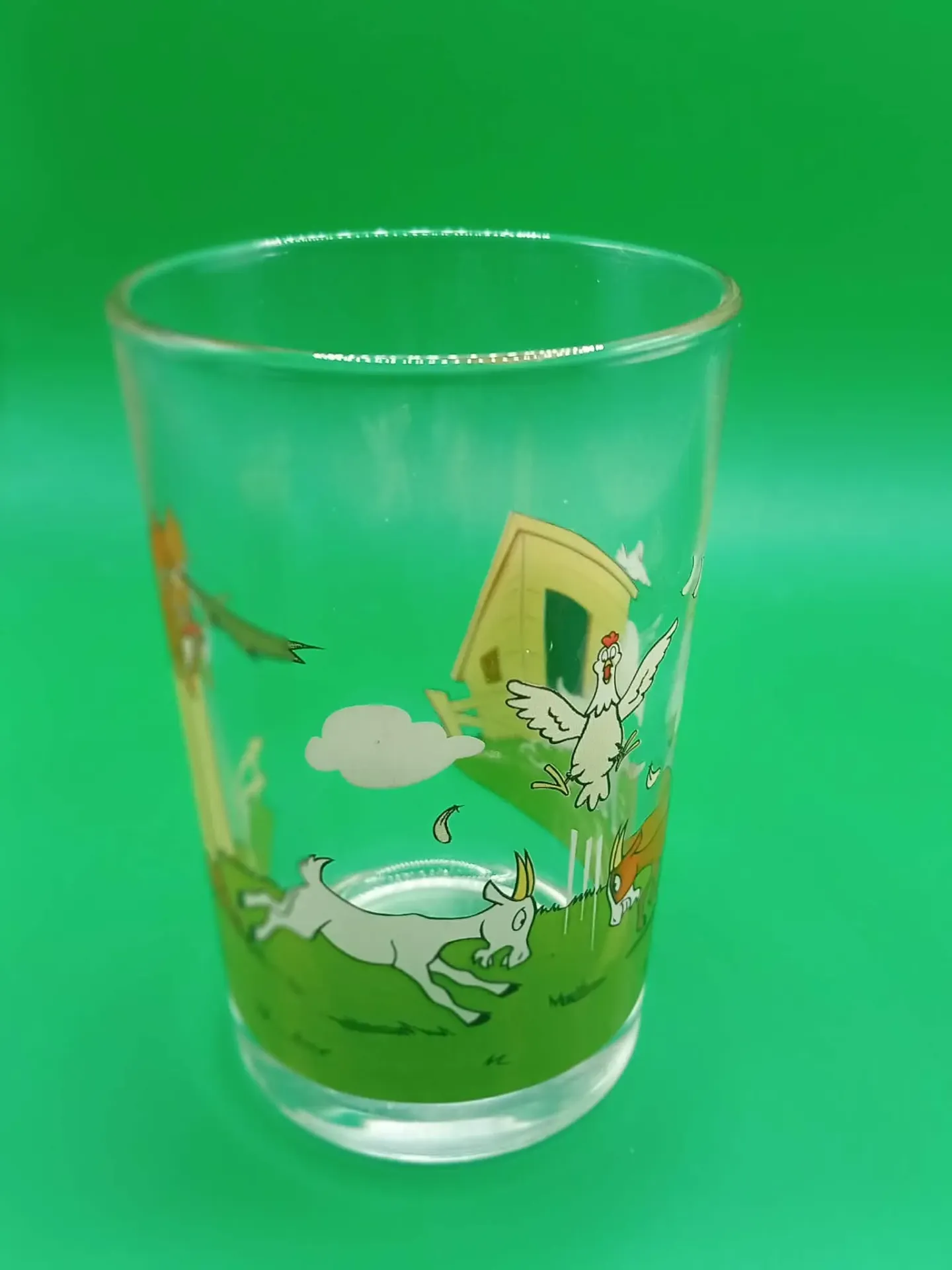 Verre ferme – Chèvres, poulailler et décor champêtre