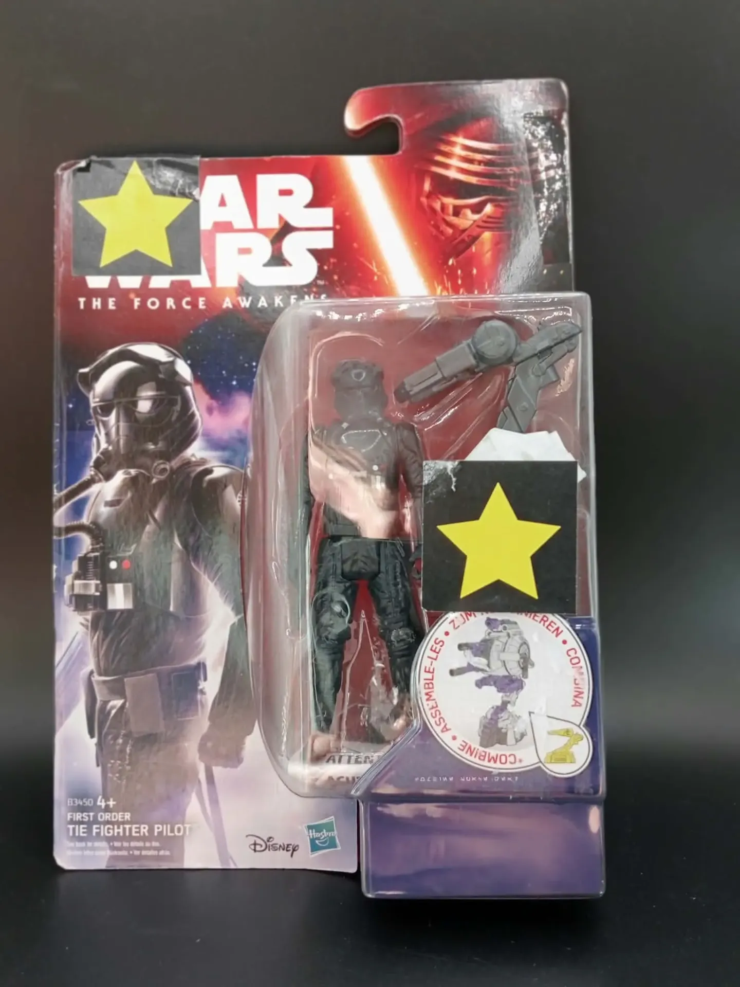 Kylo Ren Hasbro B3446 Star Wars The Force Awakens 2015 New on Card