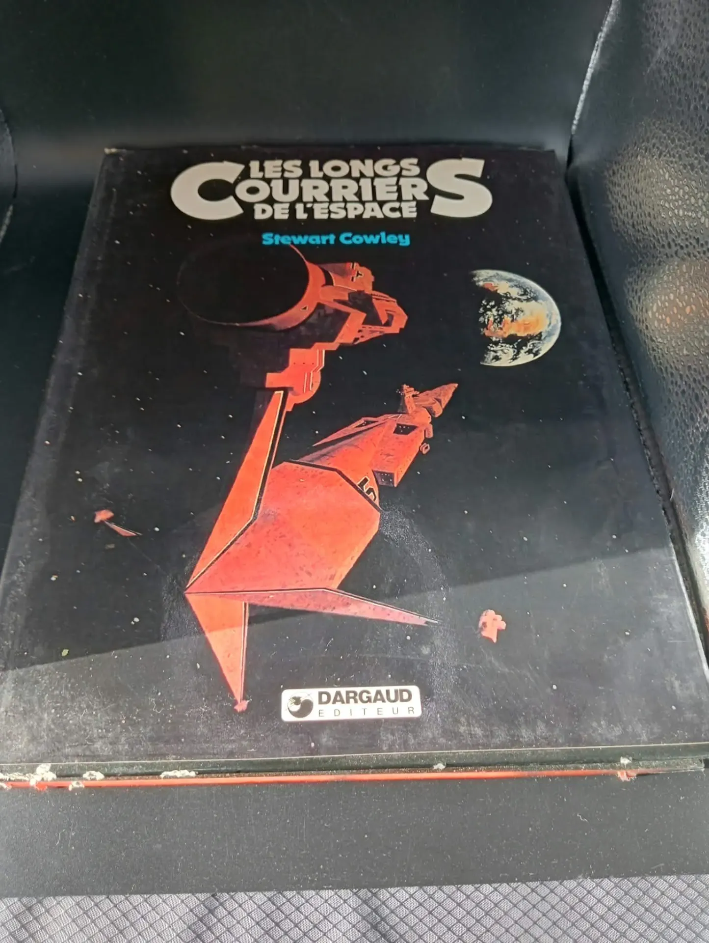 Les Longs Courriers de l’Espace Stewart Cowley Dargaud 1981 Libro Illustrato di Fantascienza