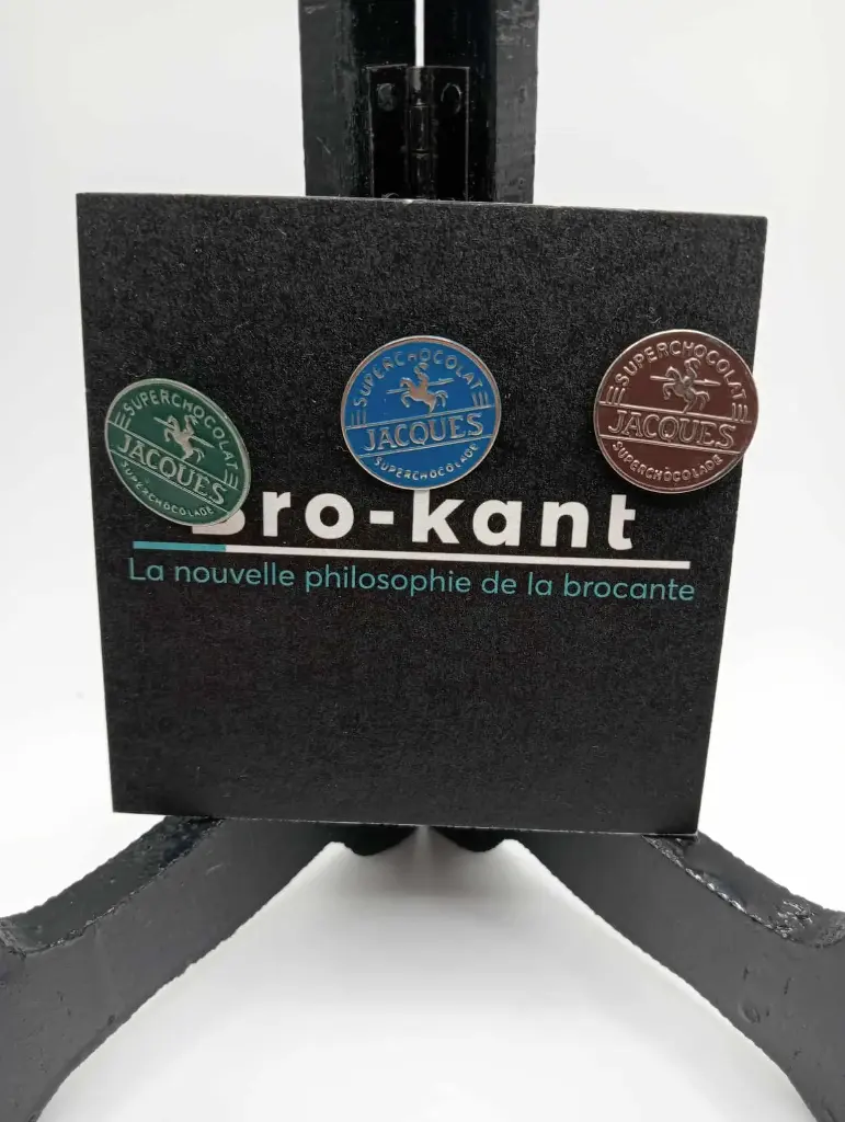 Lot de 3 épinglettes chocolat Jacques