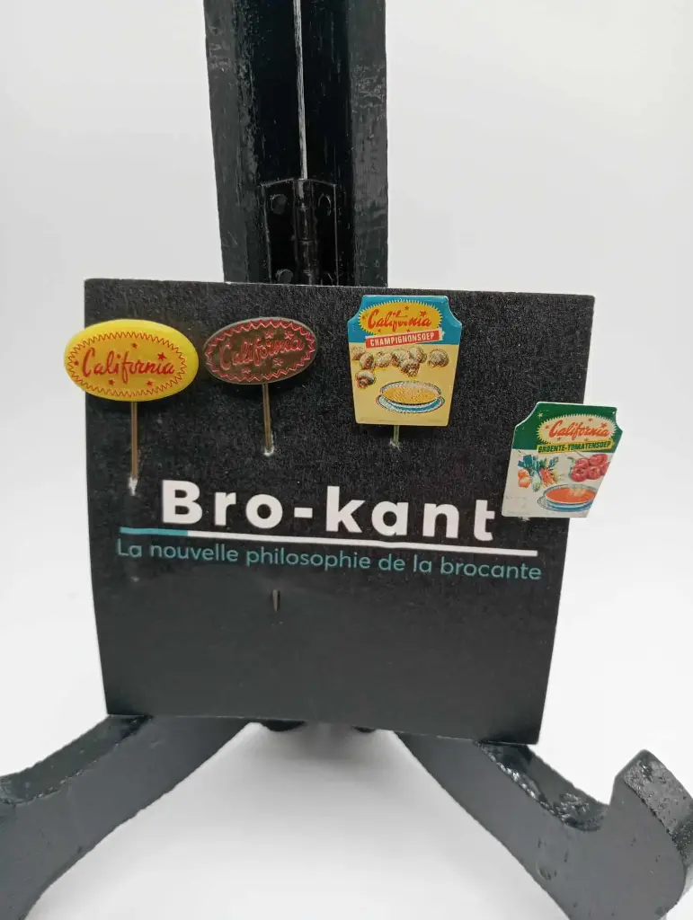 4 California pins – 1960s – food brand & retro boxed soup