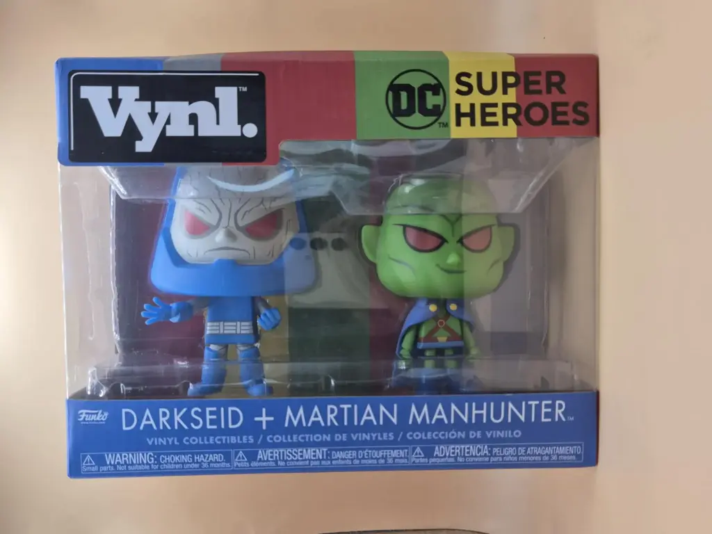 Vynl DC Super Heroes Darkseid + Martian Manhunter figurine