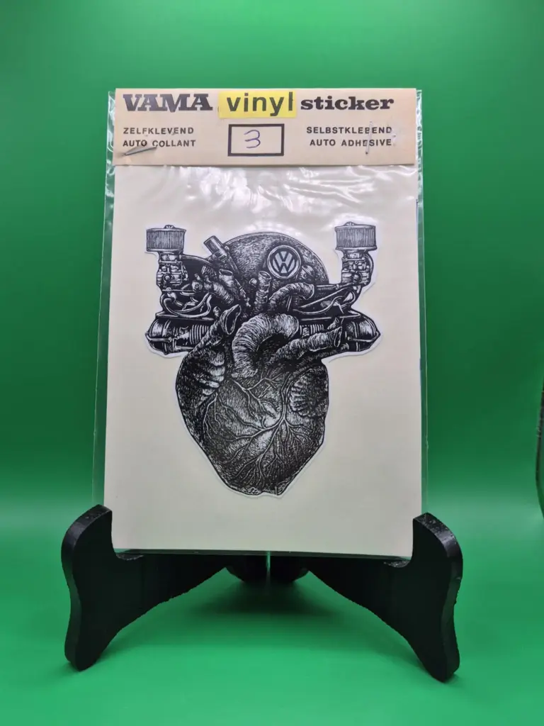 Sticker vintage VAMA – Cœur mécanique Volkswagen (années 70, neuf sous blister)