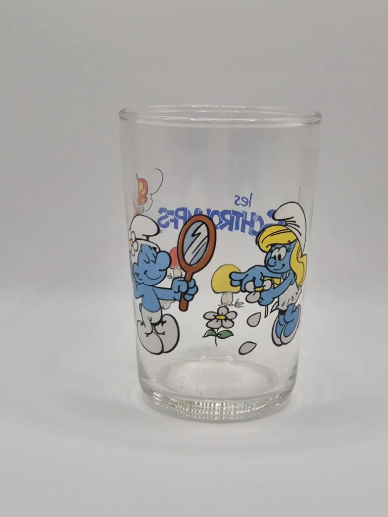 Verre Schtroumpfs Amora – Schtroumpf coquet & Schtroumpfette – illustration officielle Peyo 2010 IMPS