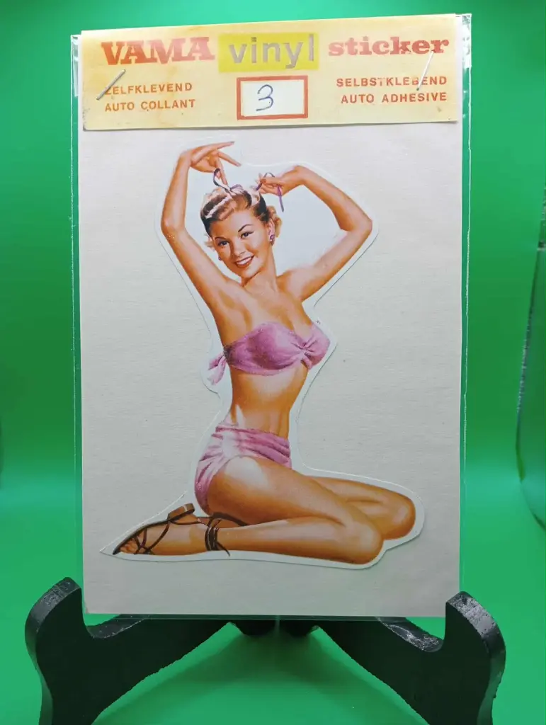 💋 Autocollant pin-up VAMA – Vintage collection Paris années 70